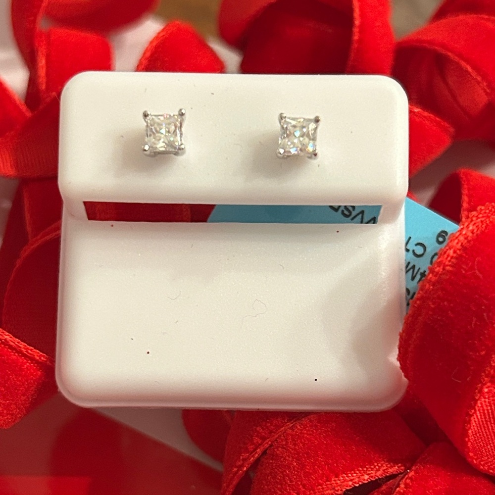 Moissanite Diamond 925 Sterling Silver screwback‎ stud Earrings